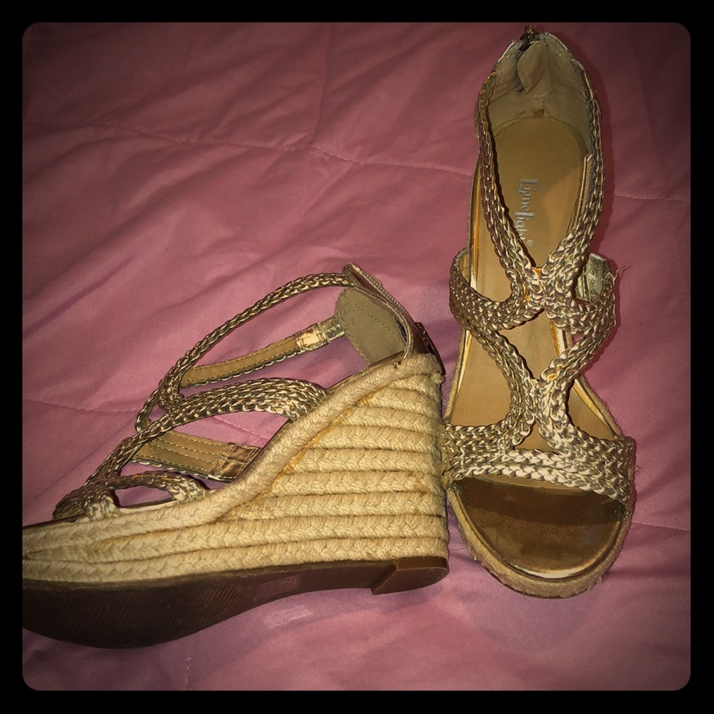 Gold wedges!
